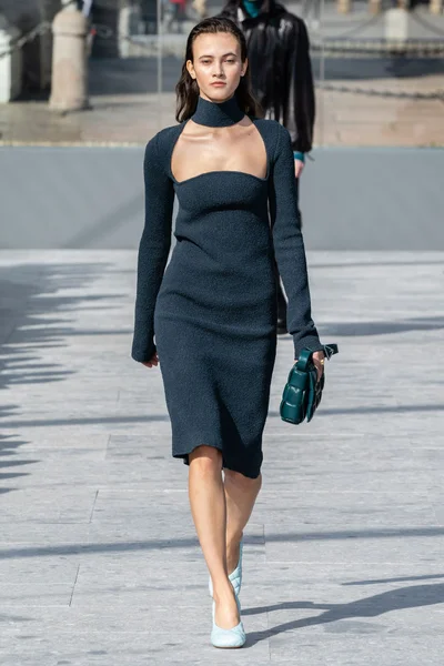 Look 42